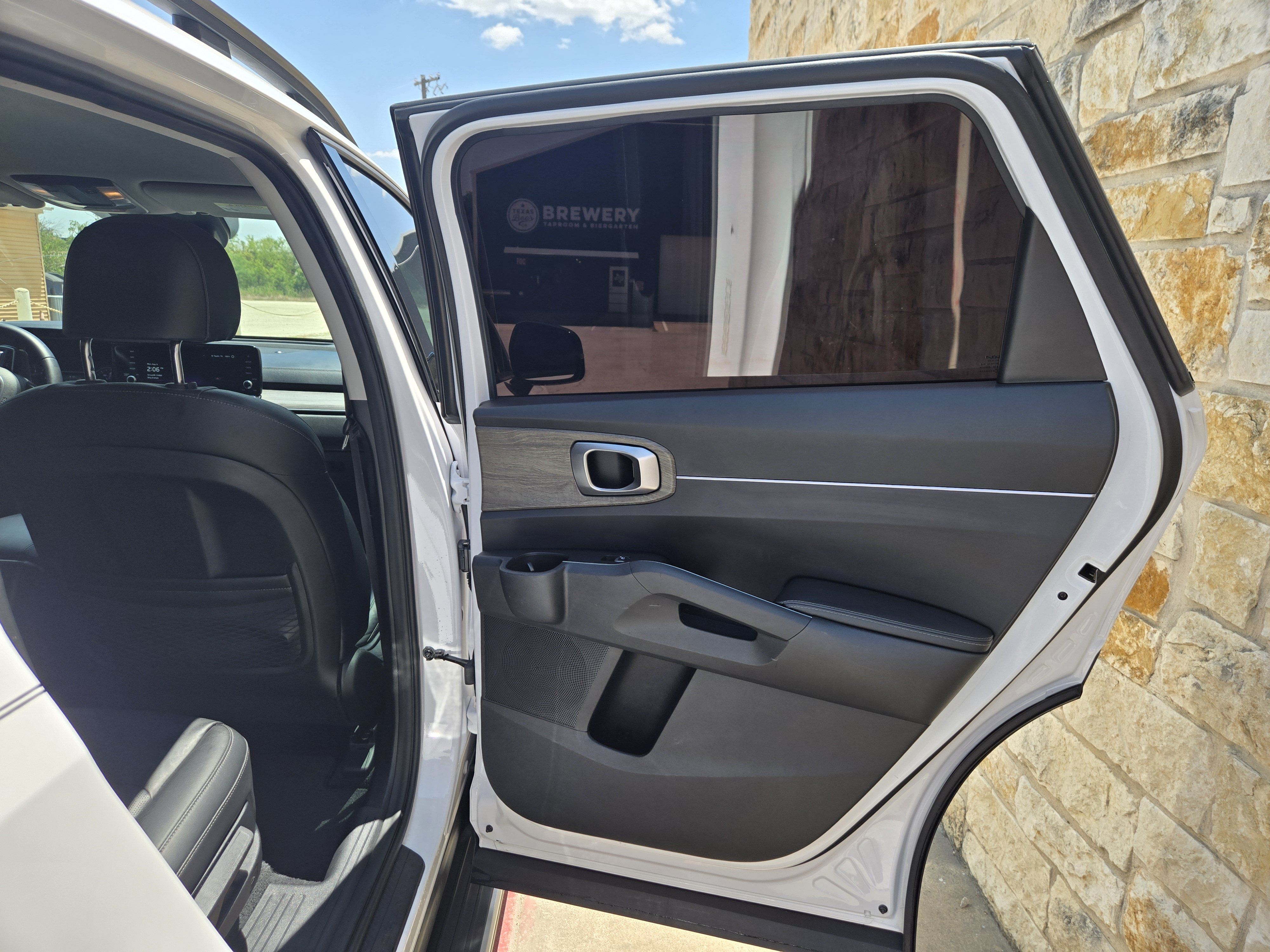 Used 2022 Kia Sorento S AWD/4WD image 11