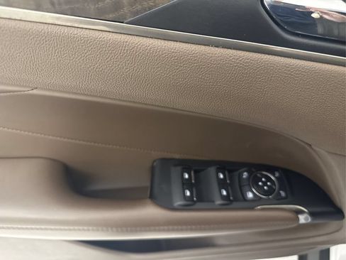 Used 2017 Lincoln MKC Reserve FWD image 32