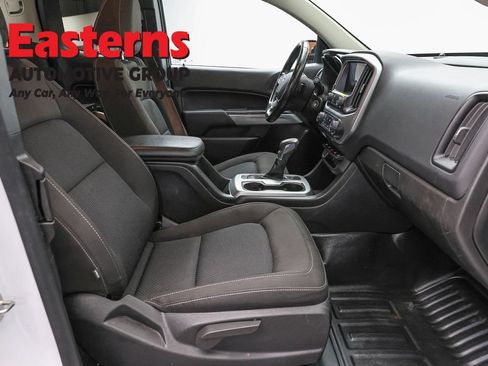 Used 2022 Chevrolet Colorado LT w/ Fleet Safety Package RWD image 21