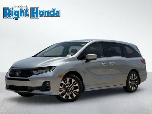 New 2026 Honda Odyssey Elite image 2