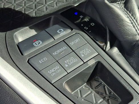 Certified 2024 Toyota RAV4 XLE image 22