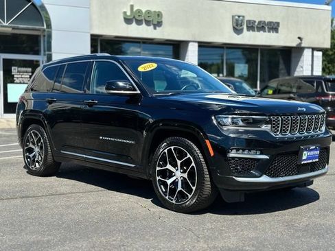 Used 2022 Jeep Grand Cherokee Summit AWD/4WD image 7