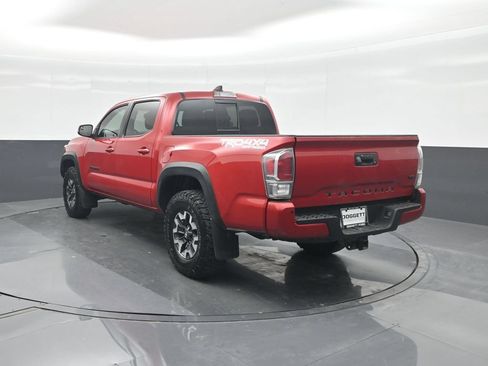 Used 2023 Toyota Tacoma TRD Off-Road w/ Technology Package AWD/4WD image 22