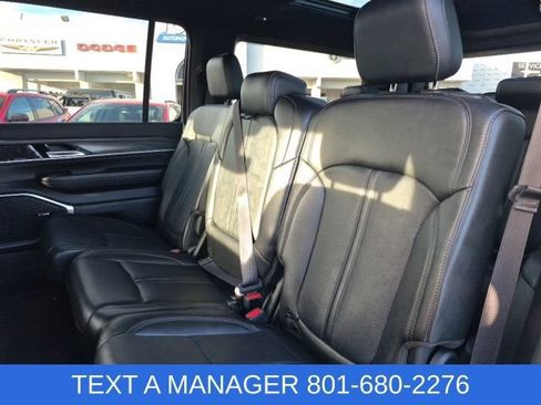 Used 2023 Jeep Wagoneer Series II w/ Premium Group I AWD/4WD image 25
