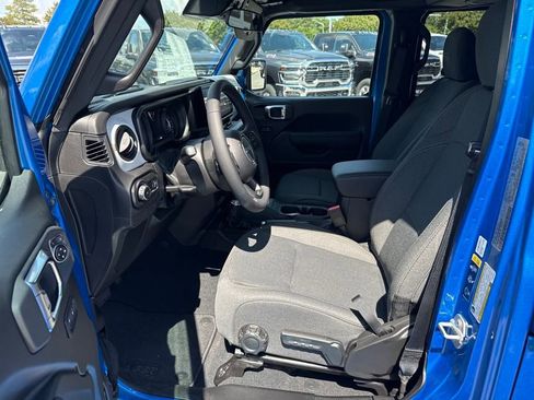 New 2025 Jeep Wrangler Sport S image 10