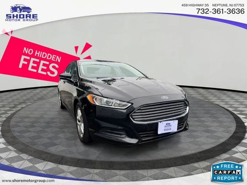 Used 2016 Ford Fusion SE image 3