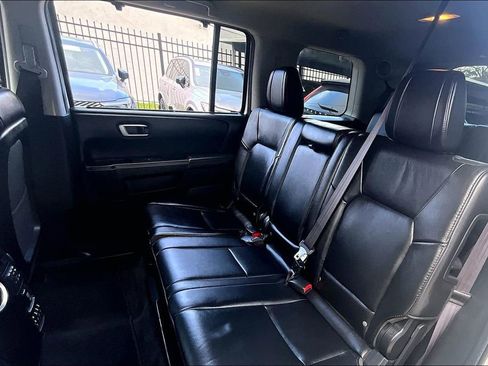 Used 2013 Honda Pilot Touring image 34