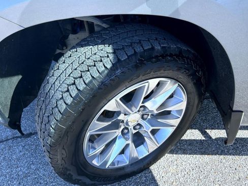 Certified 2019 Chevrolet Silverado 1500 LTZ w/ LTZ Plus Package image 23