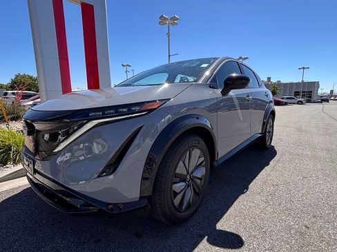 Used 2024 Nissan Ariya FWD image 3