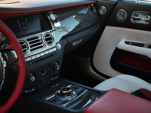 Certified 2021 Rolls-Royce Wraith w/ Rolls-Royce Signature Package RWD image 27