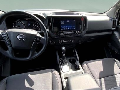 New 2025 Nissan Frontier S