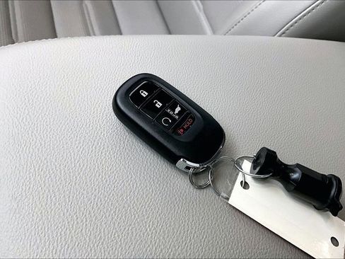 Used 2023 Honda CR-V EX-L image 12