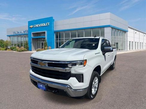 Used 2023 Chevrolet Silverado 1500 LT AWD/4WD image 1