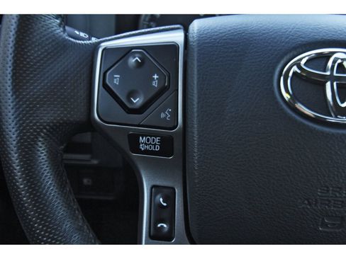 Used 2019 Toyota Tacoma SR5 image 18