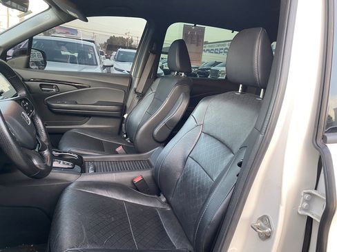 Used 2019 Honda Passport Elite image 11