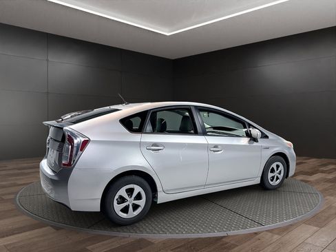 Used 2013 Toyota Prius Two image 8