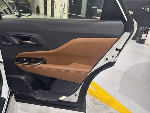 Used 2025 Toyota Crown Signia image 31