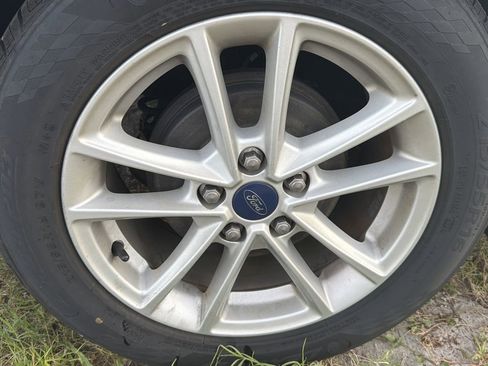 Used 2015 Ford Focus SE image 7