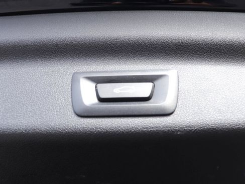 Used 2023 BMW X1 xDrive28i image 18