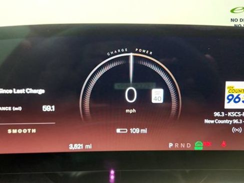 Used 2025 Lucid Air Pure RWD image 51