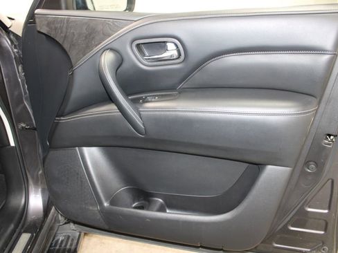 Used 2024 INFINITI QX80 Luxe image 27