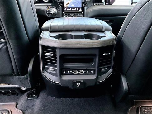 Certified 2025 RAM 1500 Limited w/ Trailer Tow Group image 17