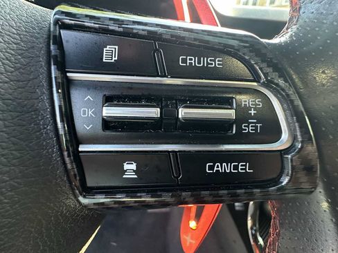 Used 2019 Kia Stinger GT2 AWD/4WD image 16