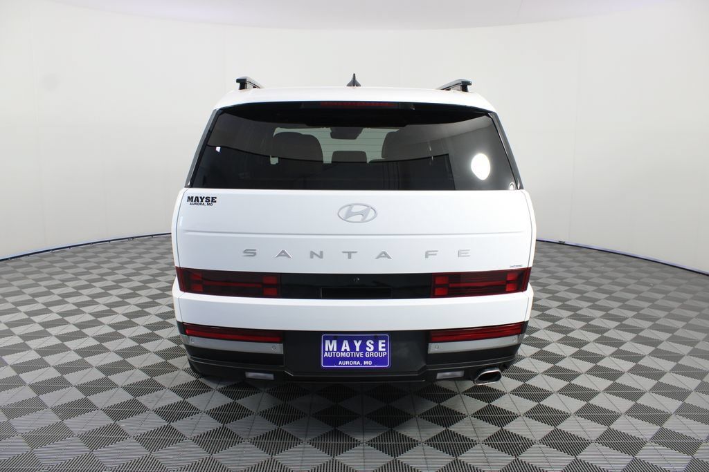 Used 2025 Hyundai Santa Fe Limited AWD/4WD image 29