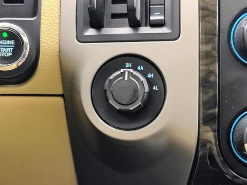 Used 2015 Ford Expedition Limited w/ Equipment Group 301A image 42