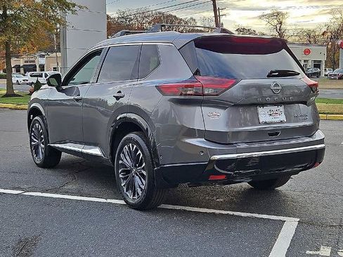 Certified 2025 Nissan Rogue Platinum AWD/4WD image 6