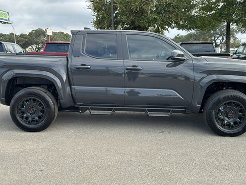 New 2025 Toyota Tacoma SR5 image 10