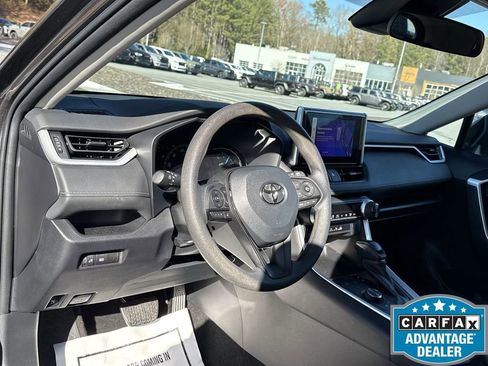 Used 2023 Toyota RAV4 LE image 14