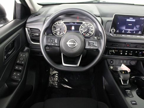 Certified 2024 Nissan Rogue S image 5