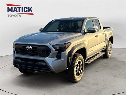 New 2025 Toyota Tacoma TRD Off-Road image 3