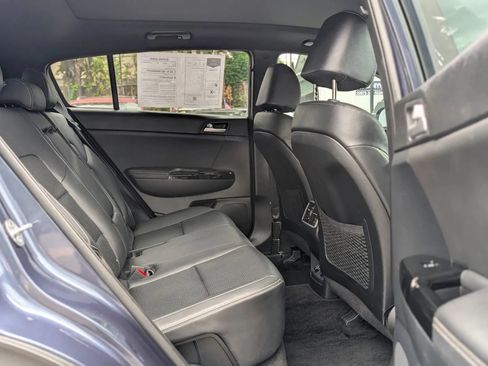 Used 2021 Kia Sportage S w/ S FWD Premium Package image 16