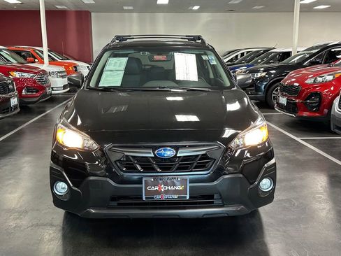 Used 2021 Subaru Crosstrek 2.5i Sport w/ Moonroof Package image 3