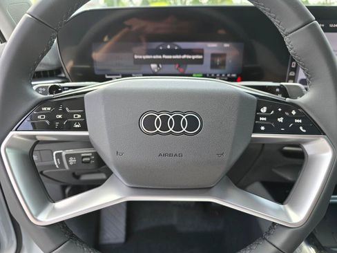 New 2026 Audi Q3 quattro 2.0T AWD/4WD image 13