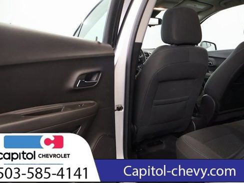 Used 2015 Chevrolet Trax LS w/ LPO, Protection Package image 25