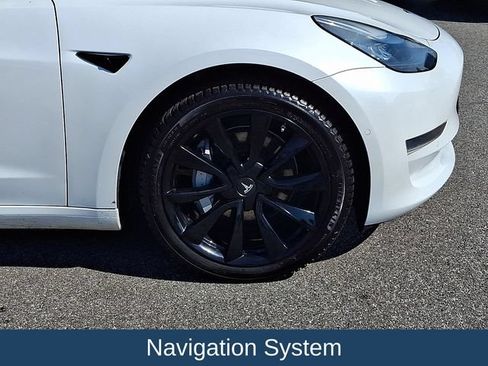 Used 2019 Tesla Model 3 Standard Range Plus RWD image 10