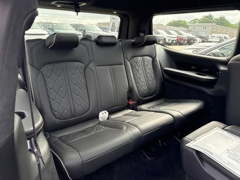 New 2026 Jeep Grand Wagoneer Summit AWD/4WD image 28