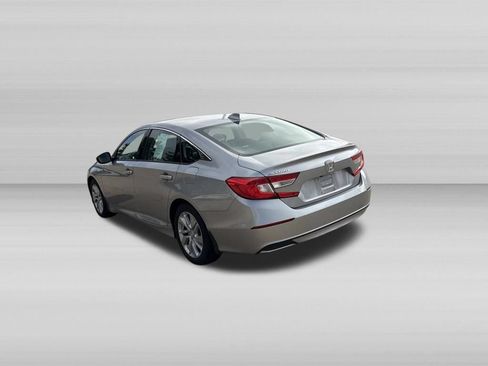 Used 2020 Honda Accord LX image 5