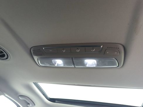 Used 2021 Kia Telluride S FWD image 35