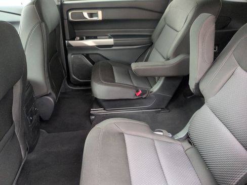 Certified 2024 Ford Explorer XLT AWD/4WD image 29
