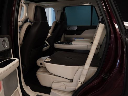 Used 2018 Lincoln Navigator Black Label image 26