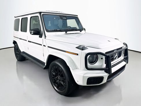 Used 2025 Mercedes-Benz G 550 image 7