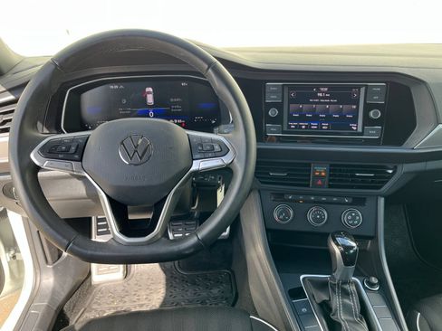 Used 2024 Volkswagen Jetta Sport FWD image 23