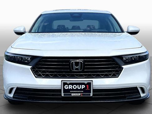 Used 2024 Honda Accord EX image 4