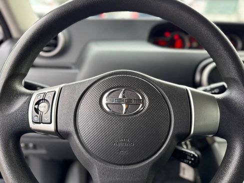 Used 2011 Scion xB image 29
