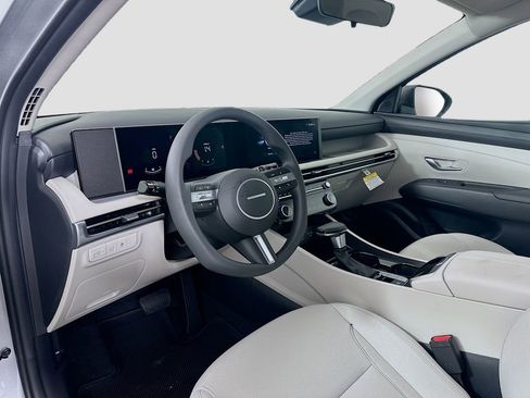 New 2026 Hyundai Tucson SEL image 9