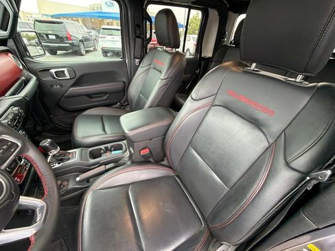 Used 2023 Jeep Gladiator Rubicon w/ LED Lighting Group AWD/4WD image 8